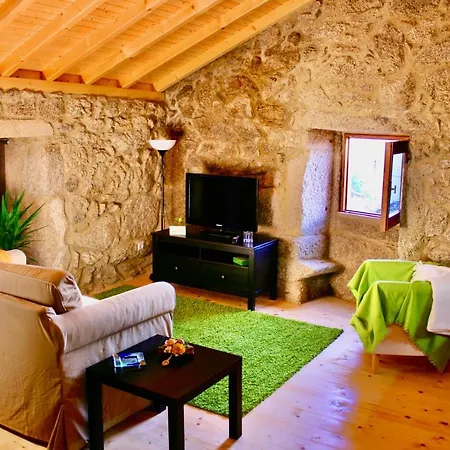Vakantiehuis Casa Do Castanheiro - Eido Do Pomar *